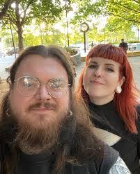 Alexander Vatis's Instagram, Twitter & Facebook