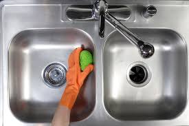 how to clean cast iron rust stains on