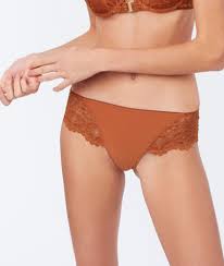 Hipster En Dentelle Florale Dentelle Florale Vetement D Interieur Porte Jarretelles