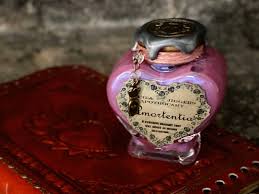 Amortentia A Love Potion Magical Color Changing Potion Etsy Potion Bottle Potions Magic Bottles