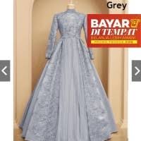 Bagian bawah dengan aksen flared bertingkat dapat memberikan ilusi jenjang pada tubuh kamu. Daftar Harga Gaun Pesta Brokat Premium Dress Bulan April 2021