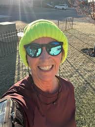 Beautiful weather for my run this morning. The sun was shining and it was  -3🥳Finished up with 2 rounds of core work I made up.