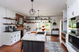 The floor plan shown above illustrates a restaurant kitchen designed around an island. Kitchen Of The Week Eclectic French Bistro Inspired Style