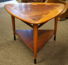 Lane Acclaim Modern Triangular End Table 1962 Mid Century Walnut Oak Dove Tail Mid Century Modern Decor Mid Century Furniture End Tables
