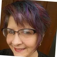 Amanda Stallard's Instagram, Twitter & Facebook