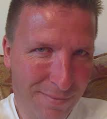 Professional Card Magic Miracles: 32 Stunning Card Tricks You Can Do :  Gordon, Paul, Ferranti, Joseph: Amazon.in: Books