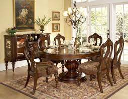 Today We Are Showcasing 25 Elegant Dining Table Centerpiece Ideas Enjoy And Get Inspired Oval Table Dining Round Dining Room Table Round Dining Room Sets