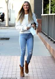 Home model female joanna krupa height, weight, age, body statistics. Oj2 Tlcdtiifum