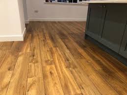 Karndeanuk Van Gogh Classic Oak In A Ships Decking Design To A New Refurbished Kitchen Karndean Vi Creative Flooring Flooring Shops Flooring Inspiration