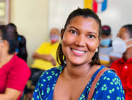 Conoce a Andreina Jiménez, hace una semana el presidente @luisabinader  estuvo visitando su negocio en el municipio de la Caleta, La Romana. Hoy  estamos aquí cumpliendo el mandato del presidente entregado un