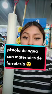 #CapCut ya es carnavalito 🥳🥳🥳🥳 y yo sin cejas 🤣🤣🤣🤣 recomendaciones?  #carnaval #manualidades #otavalo_ecuador #ferreteria #pistolasdeagua  #entretenimiento #jugando