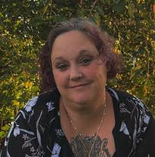 Was wondering if anyone wanted to be my friend? Kinda feel like I'm going  through this journey alone and have no friends aside my family to talk with.