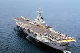 Epingle Par Lorijac Sur Marine Nationale Porte Avions Marine Nationale Francaise Marine Militaire