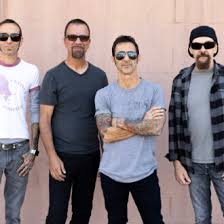 Two-Thirds Of Nirvana's Original Lineup Reunite At Aberdeen Mural Dedication