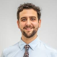 300+ perfiles de «Proaño»