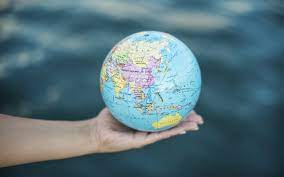 Acest continent are multe înregistrări geografice și peisagistice, care sunt dificil de enumerat. Cel Mai Mare Continent Divahair Ro