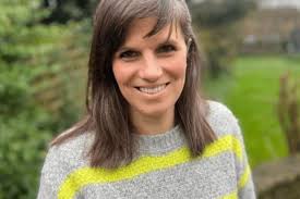 Anna seneca free porn got to a comfortable hotel and met a