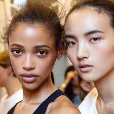Add moisture to the hair and reduce protein loss. How To Actually De Frizz Your Hair Depending On Your Hair Type Fashionista