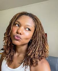 Daria Powell (dariap96)