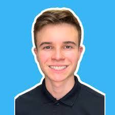 Sam Caston's Instagram, Facebook & TikTok