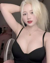 Sybil Castro (@VryKini_V1Fal)