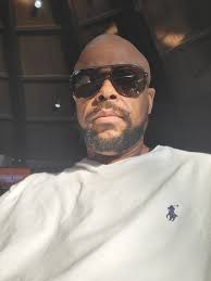 Happy Monday you guys ! Have the best day ever Detroit !!