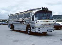 Famosos Olimpicos De Tres Estrellas De Oro Lineas De Autobuses Autobus Autobus Retro