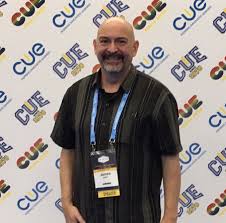 Building Elementary School Students' Curiosity Through Trial and Error