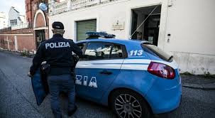 Utilizzare l'auto a roma è tanto caro quanto indispensabile? Roma Danneggiarono Monopattini E Auto Della Polizia Incastrati Dalle Telecamere