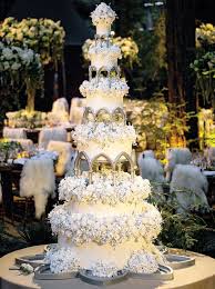 The 9 Foot Tall Cake By S F S Perfect Endings Weddings With Images Fantasy Wedding Fantasy Wedding Theme Wedding Cakes
