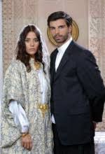 He has a younger sister. Celil Nalcakan Sinemalar Com