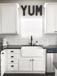 60 Fancy Farmhouse Kitchen Backsplash Decor Ideas 14 White Modern Kitchen Kitchen Design Decor White Kitchen Design