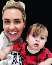 Kelsey Pease's Instagram, Twitter & Facebook