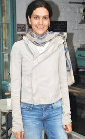 Bergüzar gökçe korel ( estambul, turquía; Berguzar Korel Queen Bergkorelbr Twitter