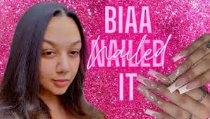 Arabia Edwards's Instagram, Twitter & Facebook