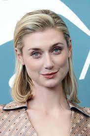The crown has had a rotating cast during its run. Elizabeth Debicki Starportrat News Bilder Gala De