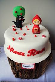 Gateau Du Petit Chaperon Rouge Jpg Gateaux 3d Gateau Anniversaire Gateau Enfant