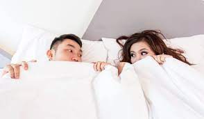 I think that it is clear that your husband doesn't find the sexless state of your marriage to be an issue, and it will not be a priority for him to work on this. 7 Reasons Why Women Stay In A Sexless Marriage