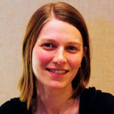 Tara Roth's Instagram, Twitter & Facebook