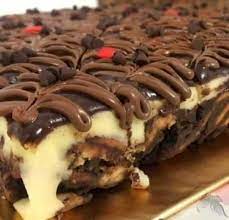 Resepinya 5biji telur 1/2 ketul butter 1 cawan susu pekat 1 cawan milo 3/4 cawan tepung gandum 2 sudu lapisan cheese 500g cream cheese 3/4 cawan susu pekat 5 sudu besar susu full cream. Resepi Kek Batik Cheese Leleh Tanpa Telur