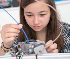 Discover New Passions with a Summer Camp