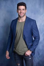 Clare crawley is in a happy relationship at the time the bachelorette will air, it seems, according to spoilers from reality steve who has a prodigious history when it comes to the franchise and. Clare Crawley Tayshia Adams Bachelorette Contestants 2020 Bachelorette Season 16 Cast