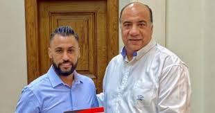 سيطرت حالة من الحزن الشديد على حسام عاشور، لاعب وسط الاتحاد السكندري، بعد الإصابة التي لحقت به في مباراة فريقه أمام. Ø§Ù„Ø§ØªØ­Ø§Ø¯ Ø§Ù„Ø³ÙƒÙ†Ø¯Ø±Ù‰ ÙŠØ¹Ù„Ù† Ø§Ù„ØªØ¹Ø§Ù‚Ø¯ Ø±Ø³Ù…ÙŠØ§ Ù…Ø¹ Ø­Ø³Ø§Ù… Ø¹Ø§Ø´ÙˆØ± Ù„Ù…Ø¯Ø© Ù…ÙˆØ³Ù…ÙŠÙ† Ø§Ù„ÙŠÙˆÙ… Ø§Ù„Ø³Ø§Ø¨Ø¹