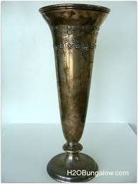 How To Clean Silver Naturally Easily How To Clean Silver Cleaning Tarnished Silver Silver Vase