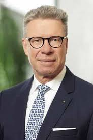 Regionaler Biergenuss made by Hunfelt Braeu IHKarat prämiert 89  Aufstiegsfortbildungen Luke Williams ist neuer WJ-Kreissprecher