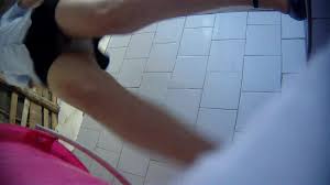 沟厕】2014经典珍藏老作品男女同厕偷拍[某房原版] ipcam (10)