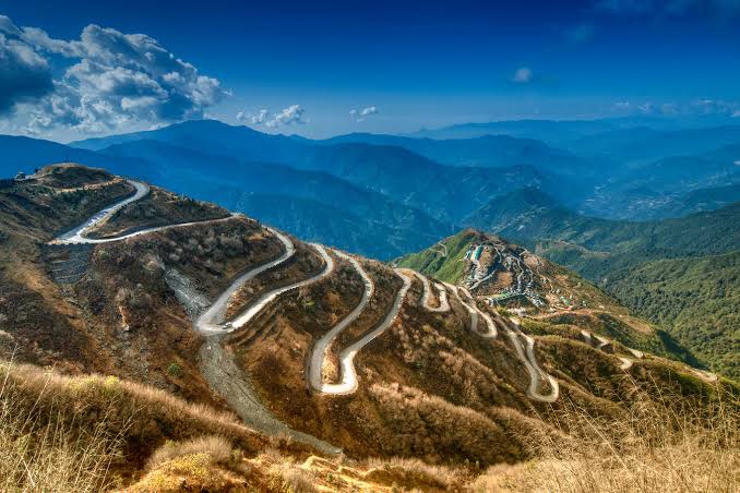 Kalimpong to Zuluk Cycling adventure with cycling in India