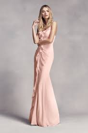 Chiffon Ruffles Follow The Midline Of This Long Glamorous Bridesmaid Dress With A Sheer Vera Wang Bridesmaid Dresses Ivory Bridesmaid Dresses Ruffles Fashion