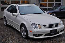 For the second generation w203, much of the engines and drivetrains were carried over from the previous generation. 2006 Mercedes Benz C Class C230 Sport Sedan 2 5l V6 Manual