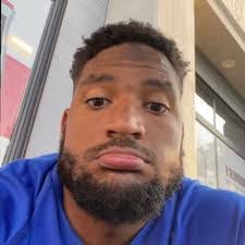 Blake Childs's Instagram, Twitter & Facebook